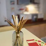 The Roomie, Cozy For Couples Or Friends アパート